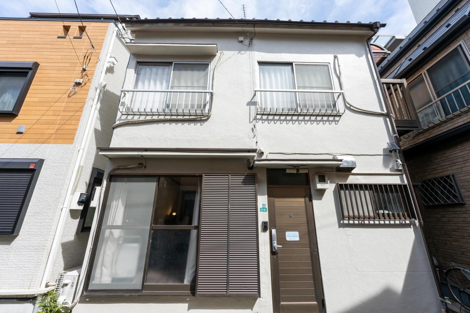 一棟貸切宿, 東京一之江ハウス6名定員, 秋葉原19分,新宿30分,Wifi有, ディズニータクシー20分3000円,駐車場ありません 東京都 外观 照片